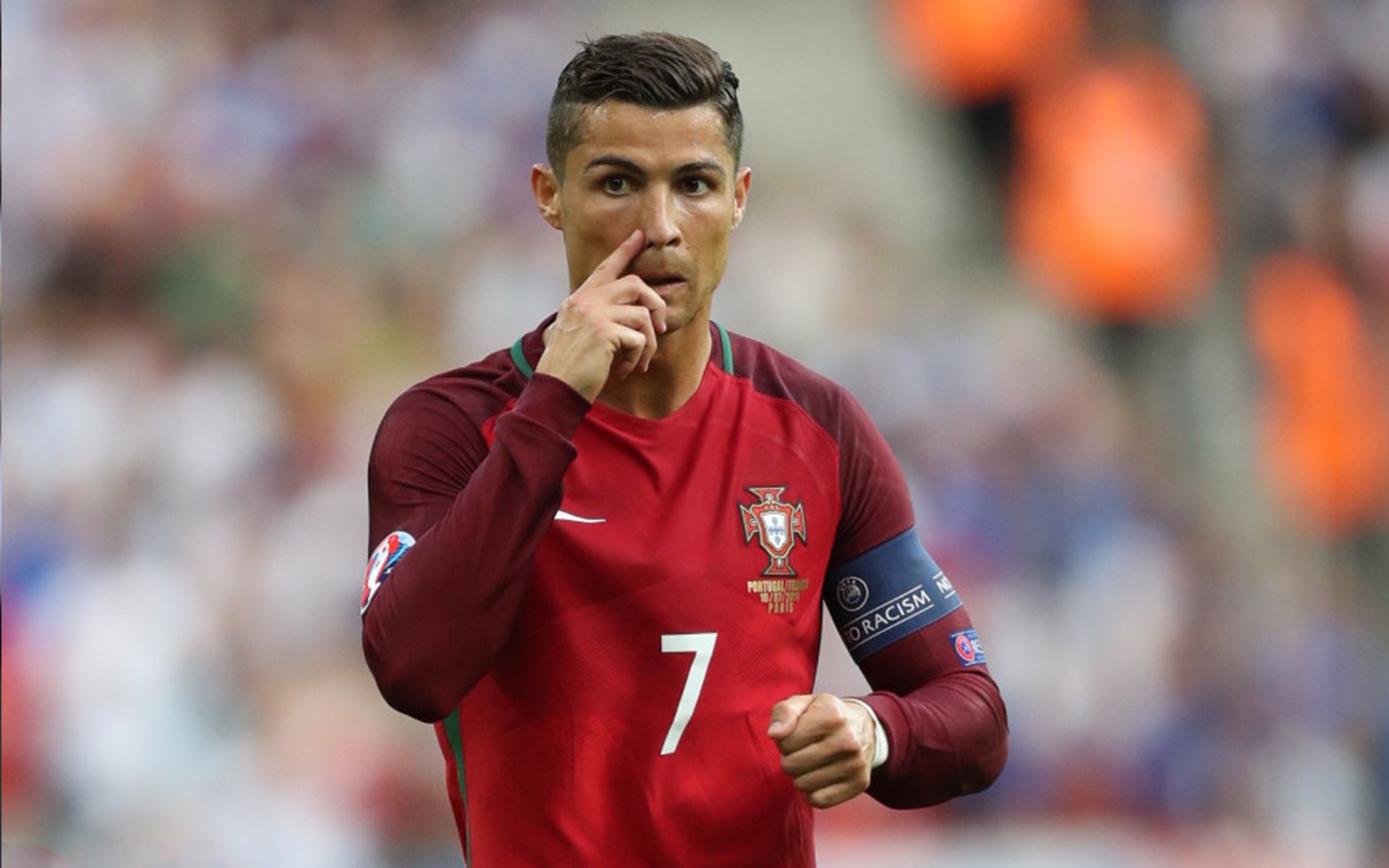 西甲大战:巴萨主场0-2不敌塞维利亚,争冠局势扑朔迷离,西甲巴萨比赛回放