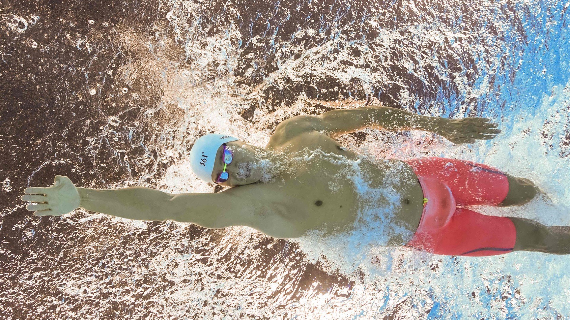 美国男足在巴黎奥运会比赛中以3-0击败几内亚，美国队男足